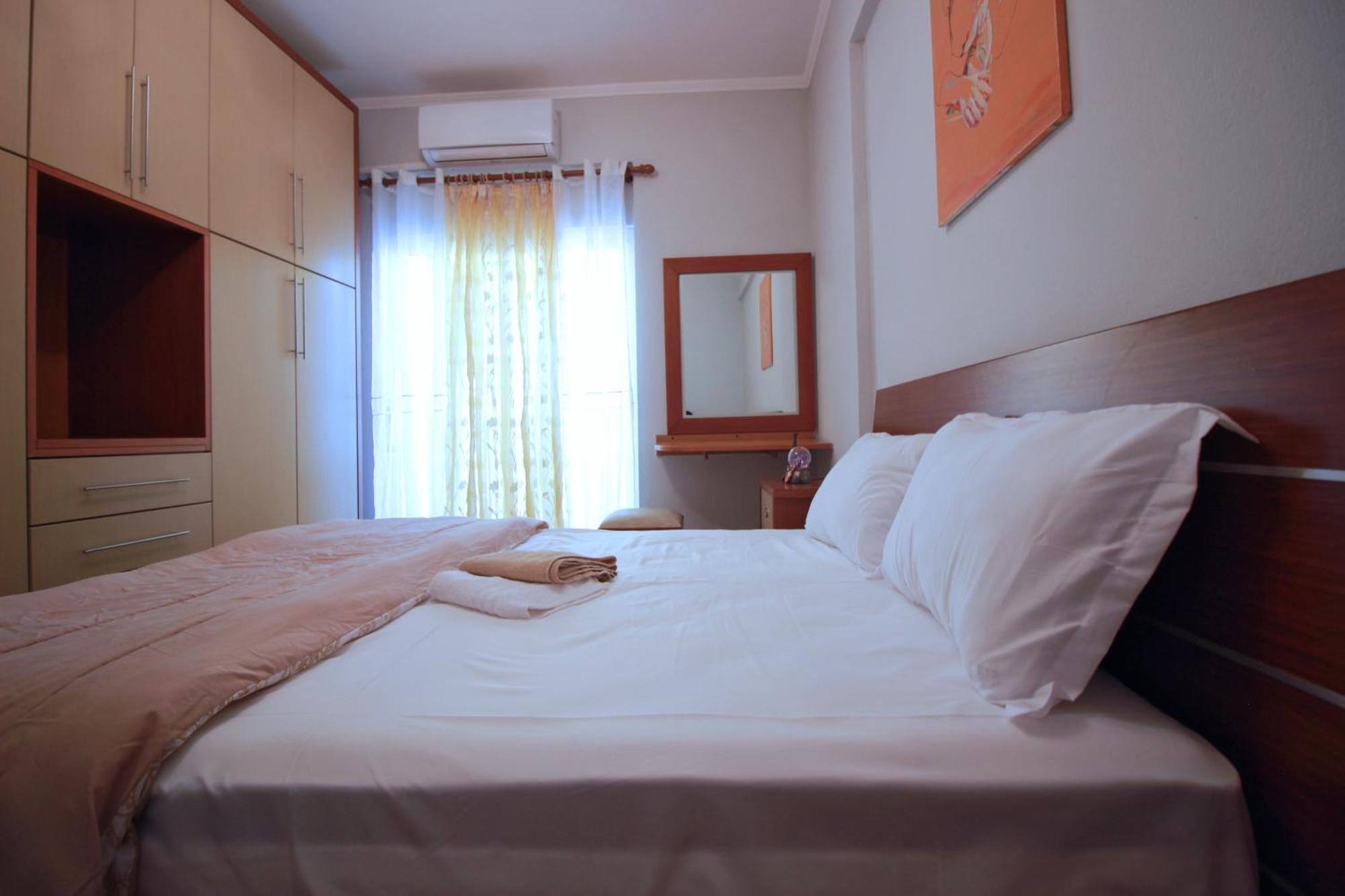 Apartament Duzgo Gjirokastër Buitenkant foto